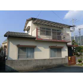 松山市北久米町 中古一戸建て