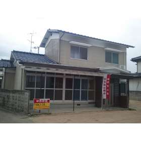松山市南高井町 中古一戸建て