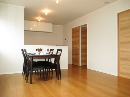  /></p><p>&nbsp;</p><p>&nbsp;</p><p><img src=