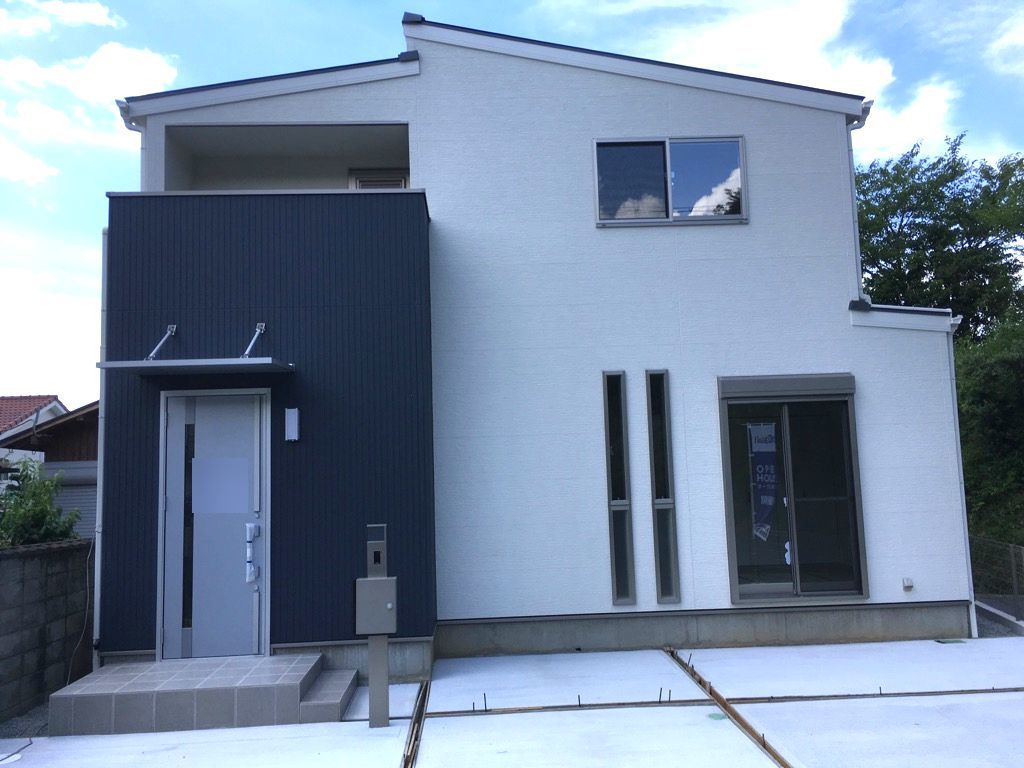 【外観写真】
完成済に付き、
お好きな日にご内覧可能です。
是非現地へお越しください