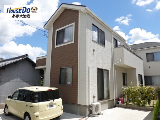 【外観写真】
完成間近!外構工事中です。!
いつでもご案内できます!
現地見学会開催中!!
とりあえず見るだけOK、聞くだけOK!
お気軽にお問い合わせください♪