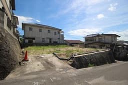 尾道市美ノ郷町三成の土地