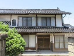 西伯郡伯耆町上細見の中古戸建