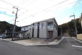 安来市黒井田町