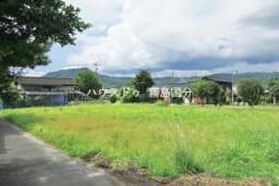 霧島市隼人町内山田４丁目の土地