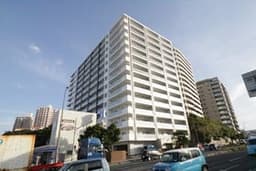 プレミアムコート浦添牧港 浦添市牧港1丁目の中古マンション