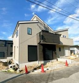 奈良市宝来町の新築戸建