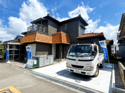 高岡市内免5丁目の中古戸建