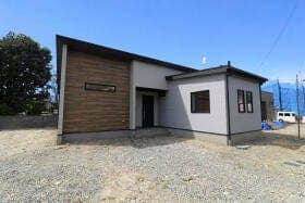 安曇野市豊科高家