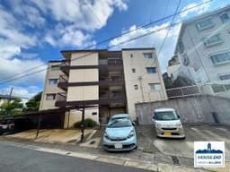 徒歩圏内で2駅2路線利用可!3LDK3方角住戸♪鹿子コーポ