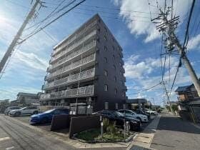 アヴァンジェ下津