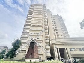 シャトー・サンパークスクエア