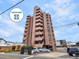 ロイヤルマンション長良川西