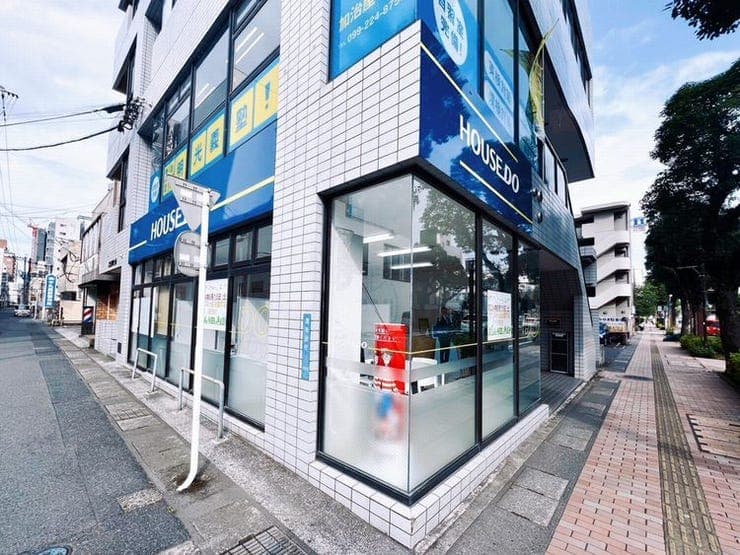 ハウスドゥ  加治屋町の外観