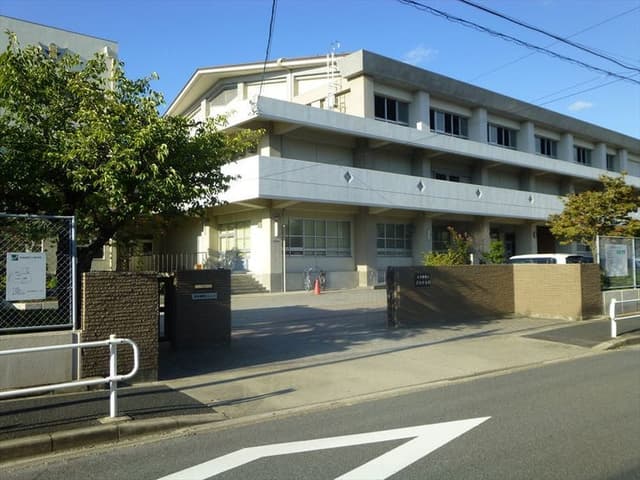 中学校