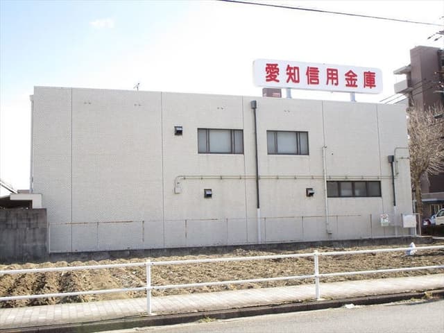 銀行