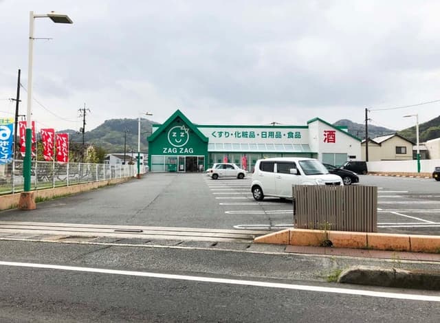 ドラッグストア