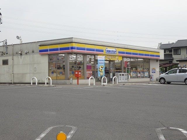 コンビニ
