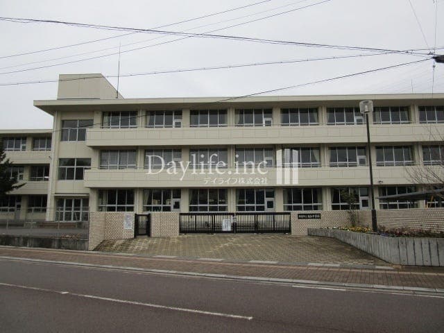 中学校