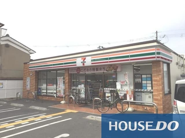 コンビニ