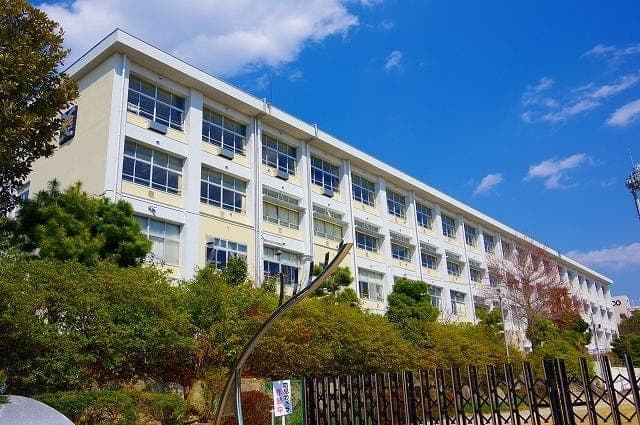 中学校