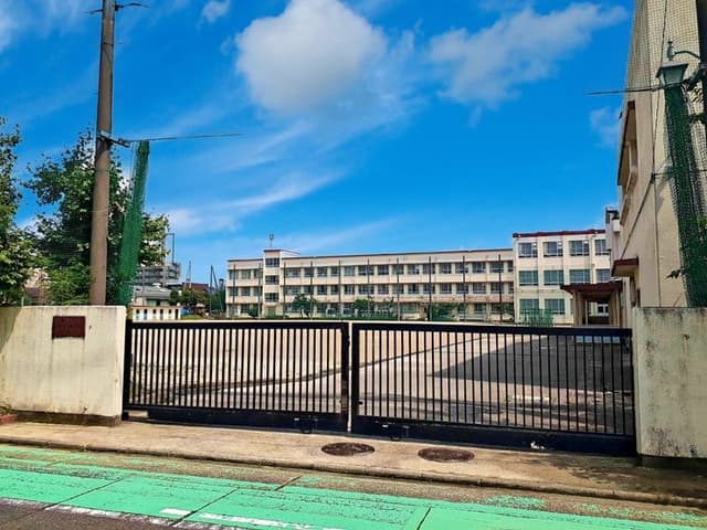 中学校