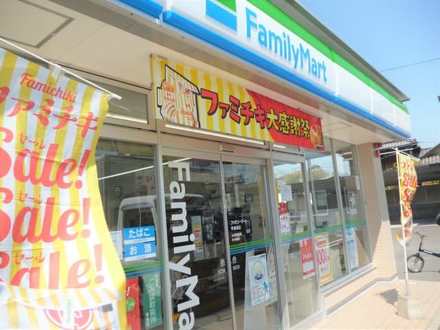コンビニ