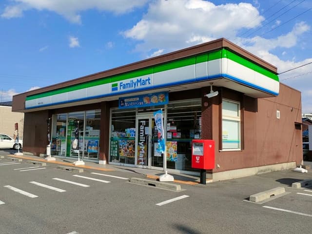 コンビニ
