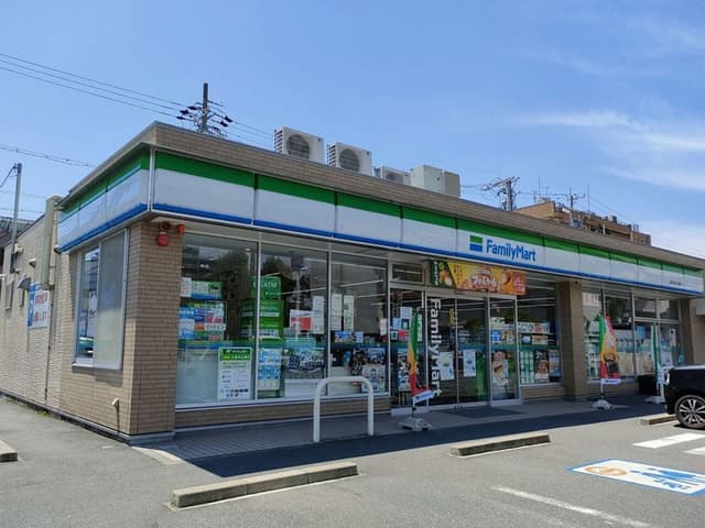 コンビニ