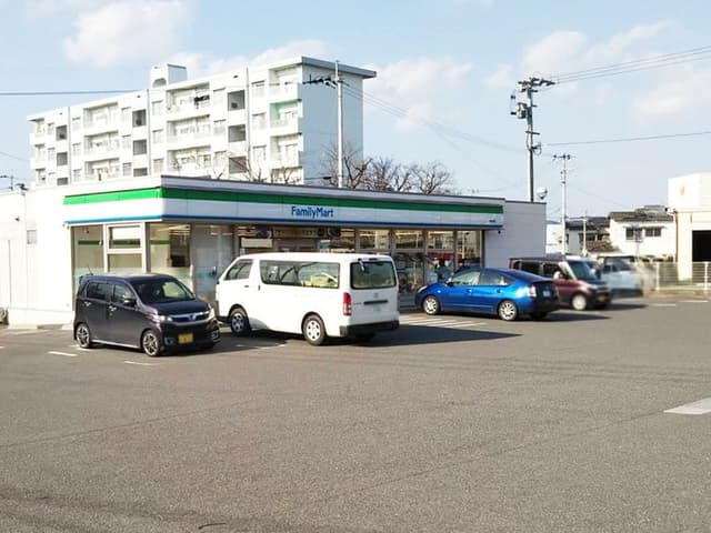 コンビニ