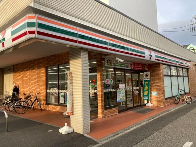 コンビニ