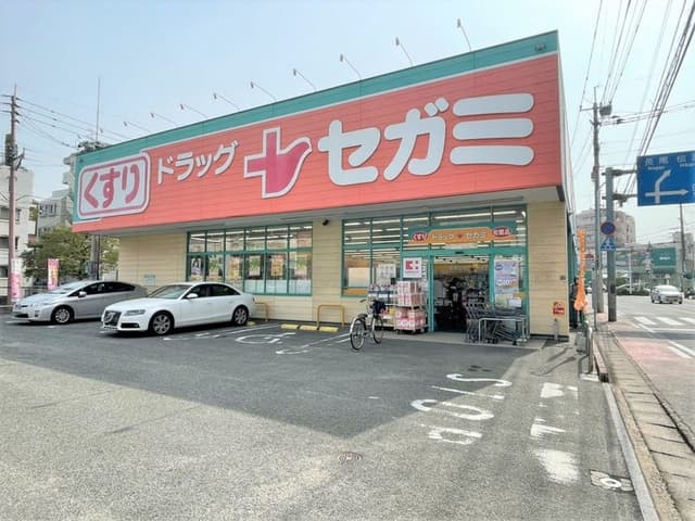 ドラッグストア