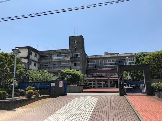 中学校