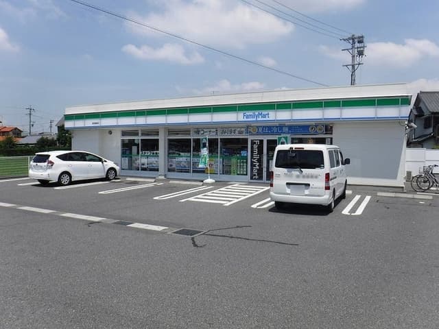 コンビニ