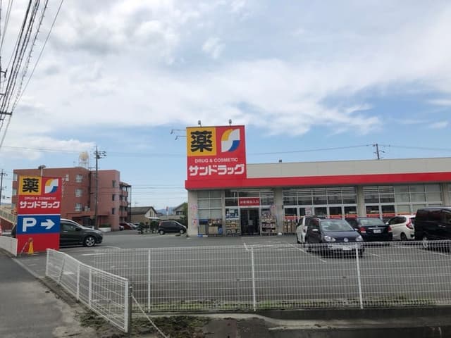 ドラッグストア