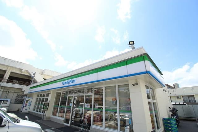 コンビニ