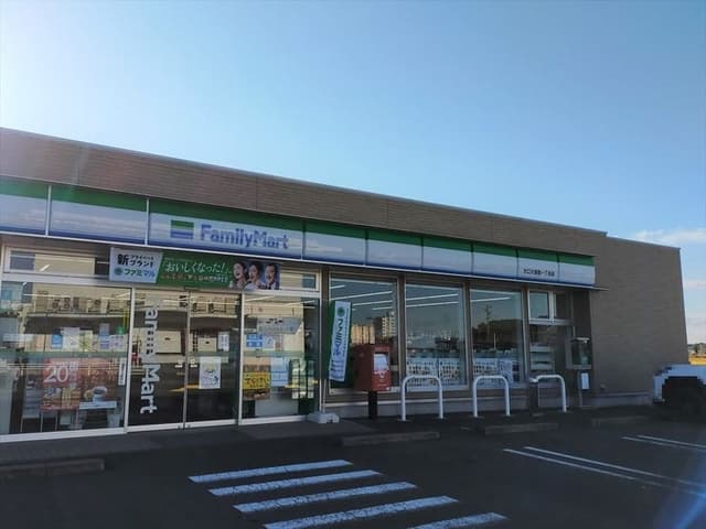 コンビニ