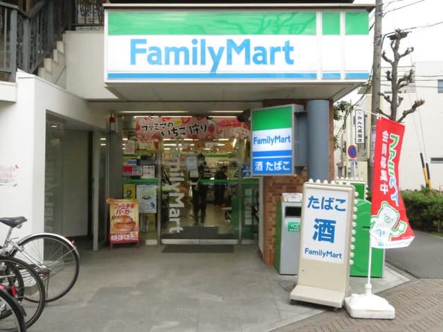 コンビニ