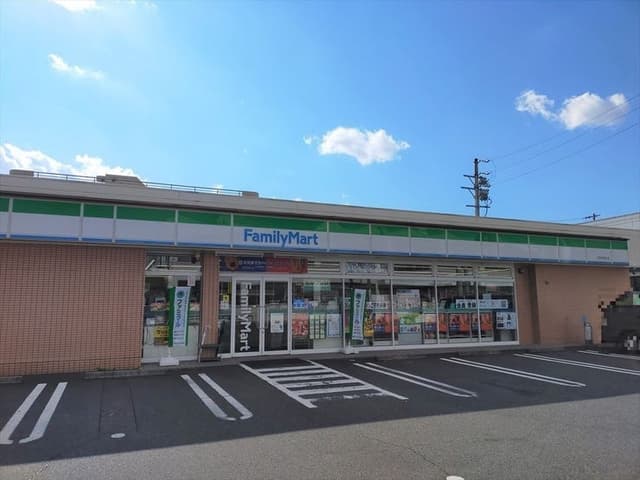 コンビニ