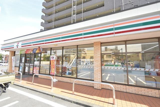 コンビニ