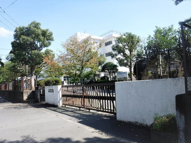 中学校