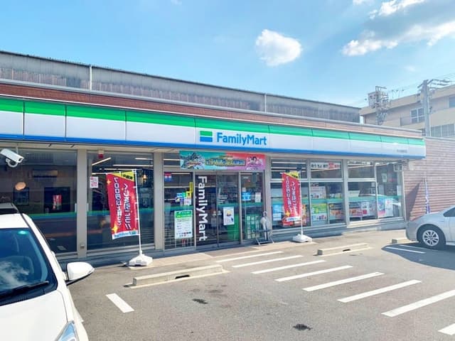 コンビニ