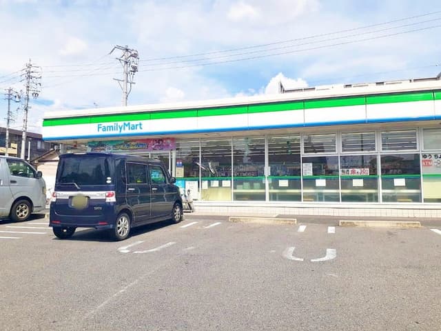 コンビニ