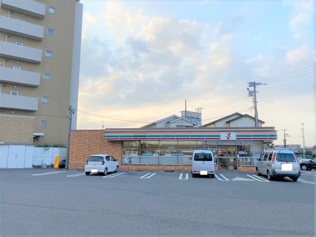 コンビニ