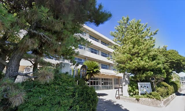 中学校