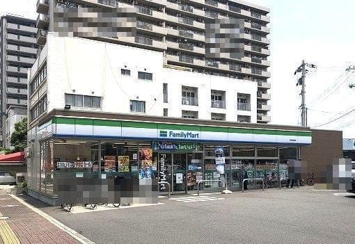 コンビニ