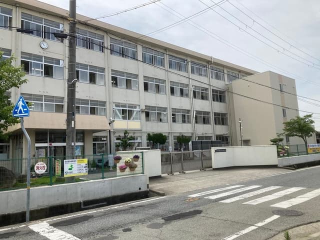 中学校