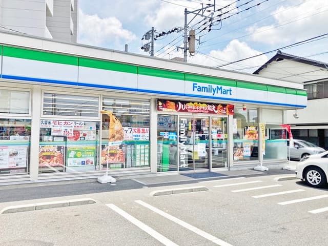 コンビニ
