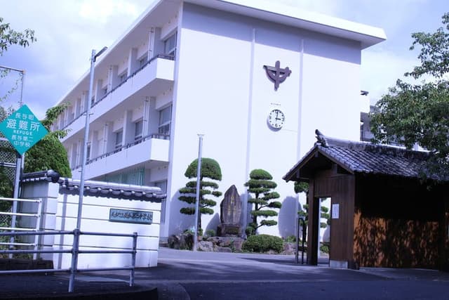 中学校