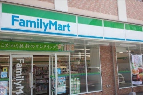 コンビニ